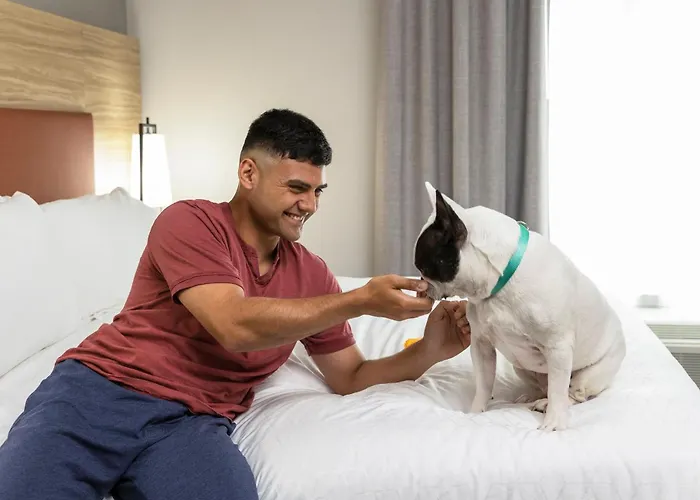 Candlewood By Ihg Lägenhetshotell 3*